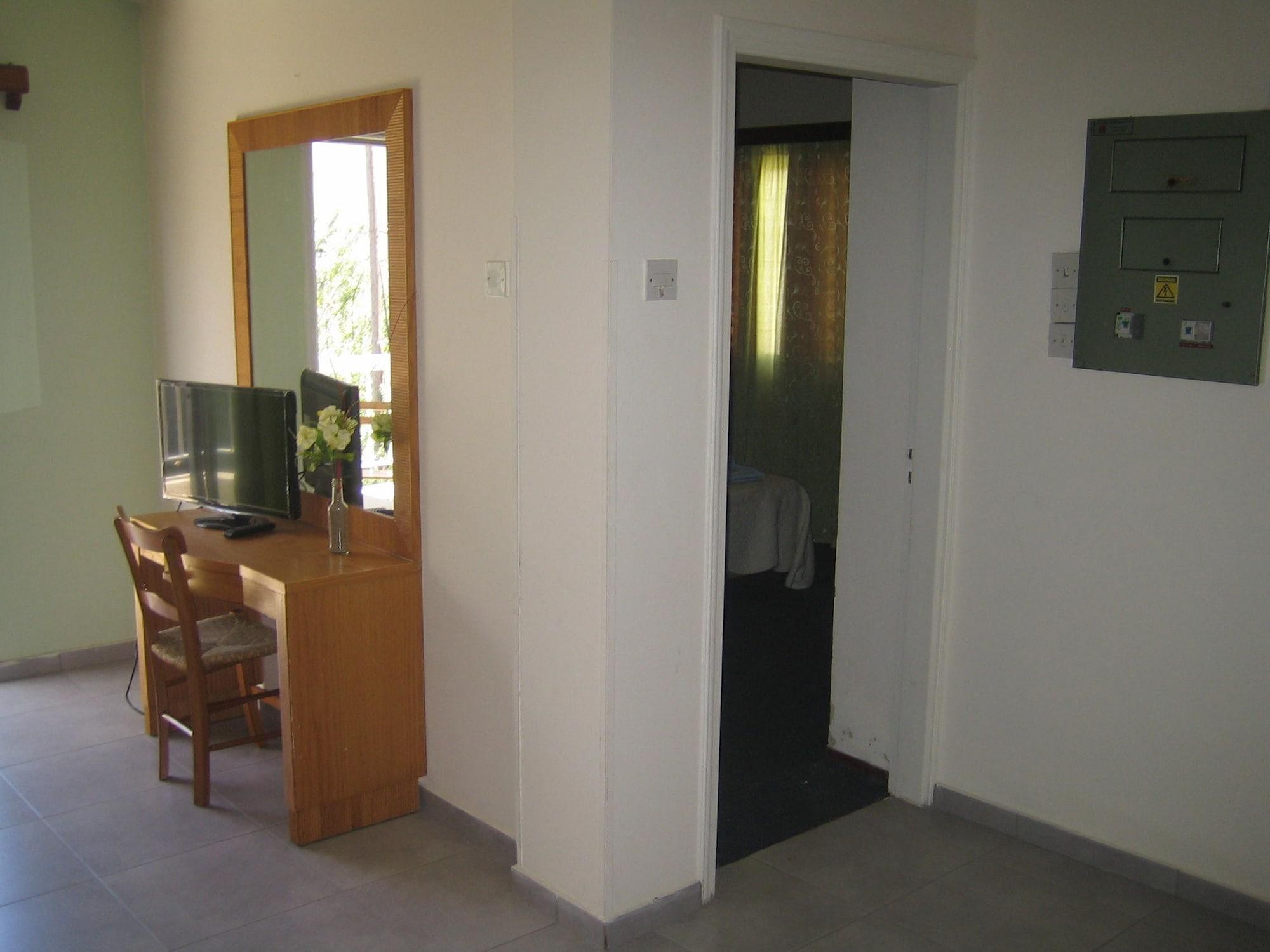 Onisillos Hotel Larnaca Exterior foto