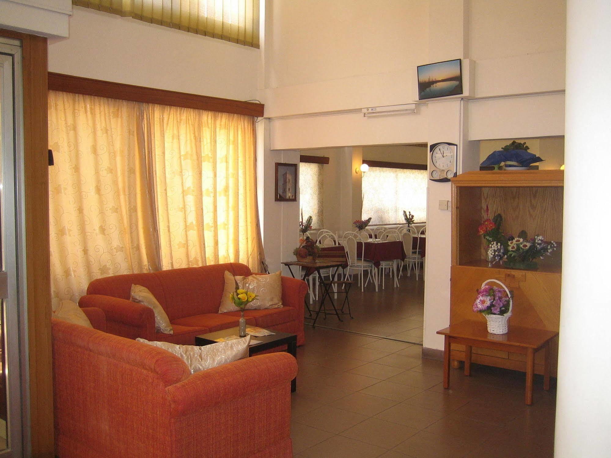 Onisillos Hotel Larnaca Exterior foto